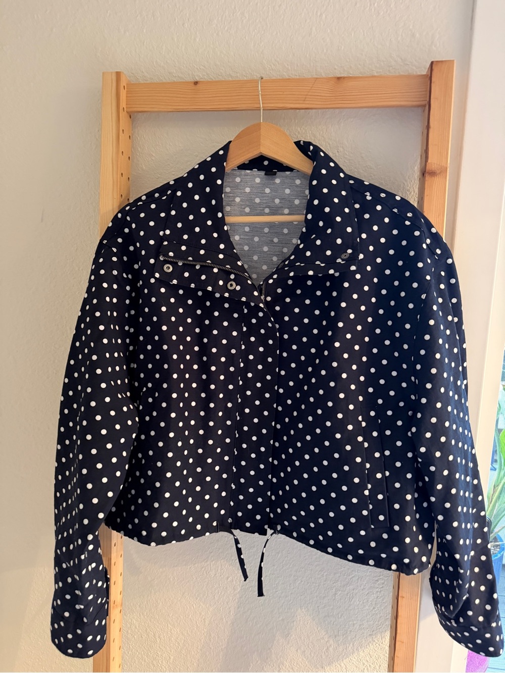 Zara Navy and White Polka Dot Cropped Zip Jacket
